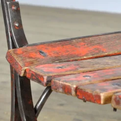 Banc de parc en fer riveté années 1920