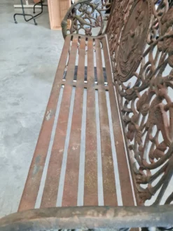 Banc en fonte