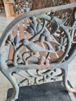 Banc en fonte