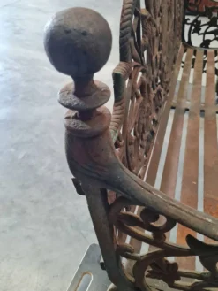 Banc en fonte