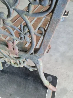 Banc en fonte