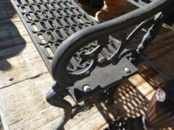 Banc en fonte