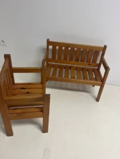 Banc et chaise enfant