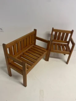 Banc et chaise enfant