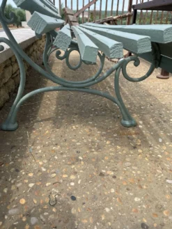 Banc fonte et bois