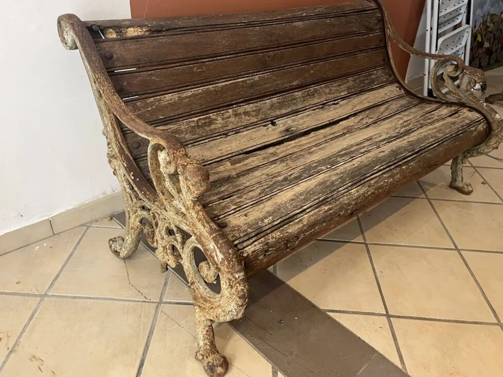 banc style colonial ancien