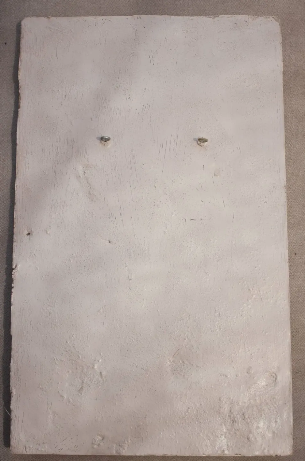 Bas-relief au décor floral