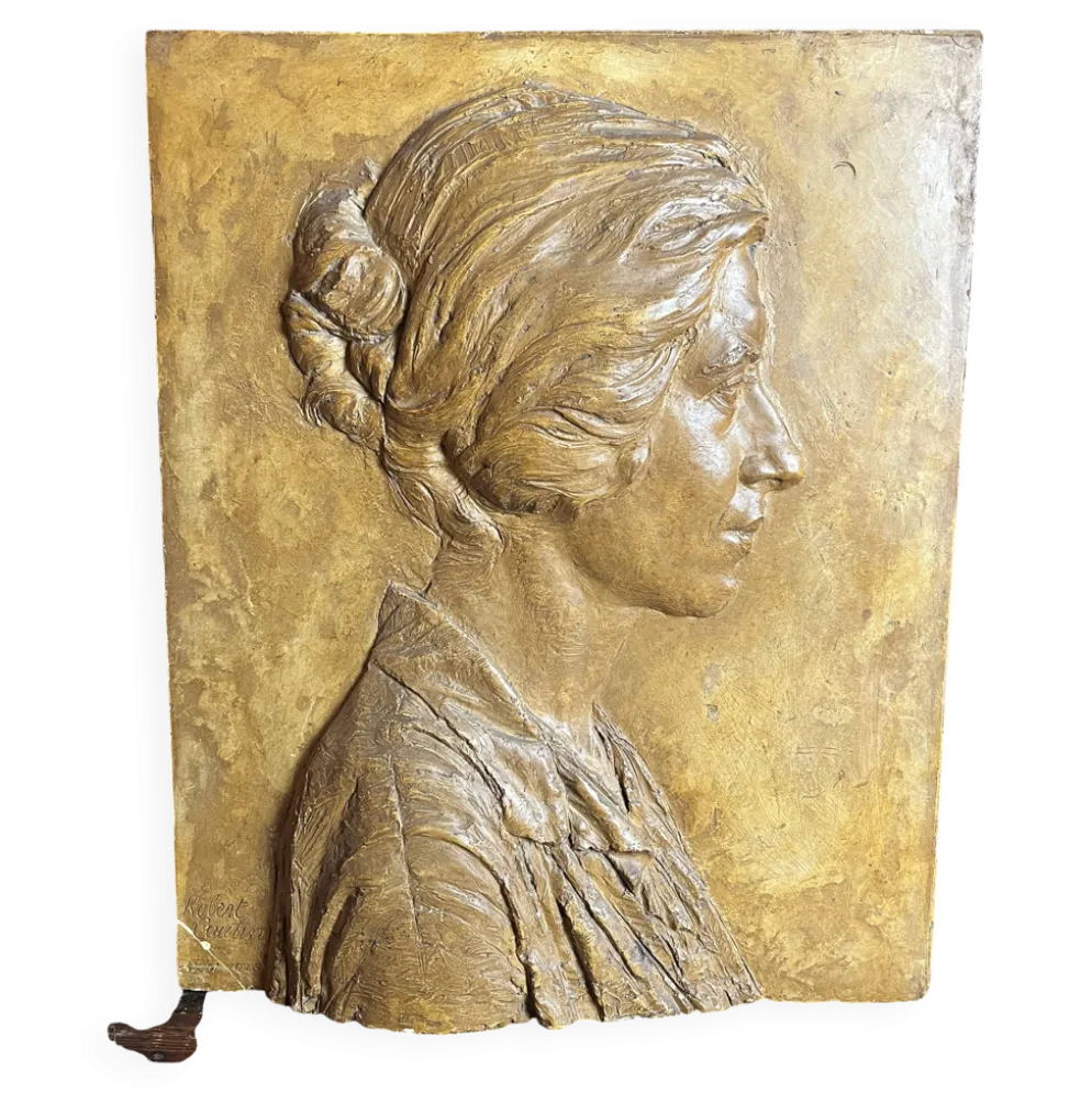 Bas-relief en plâtre patiné signé Robert Coutin début XXème