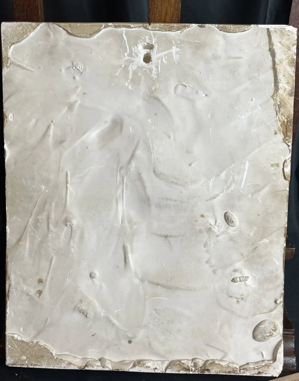 Bas-relief en plâtre patiné signé Robert Coutin début XXème