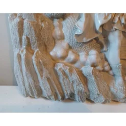 Bas-relief en résine 