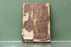 Bas relief moderniste, vierge à l'enfant, bois sculpté, signé