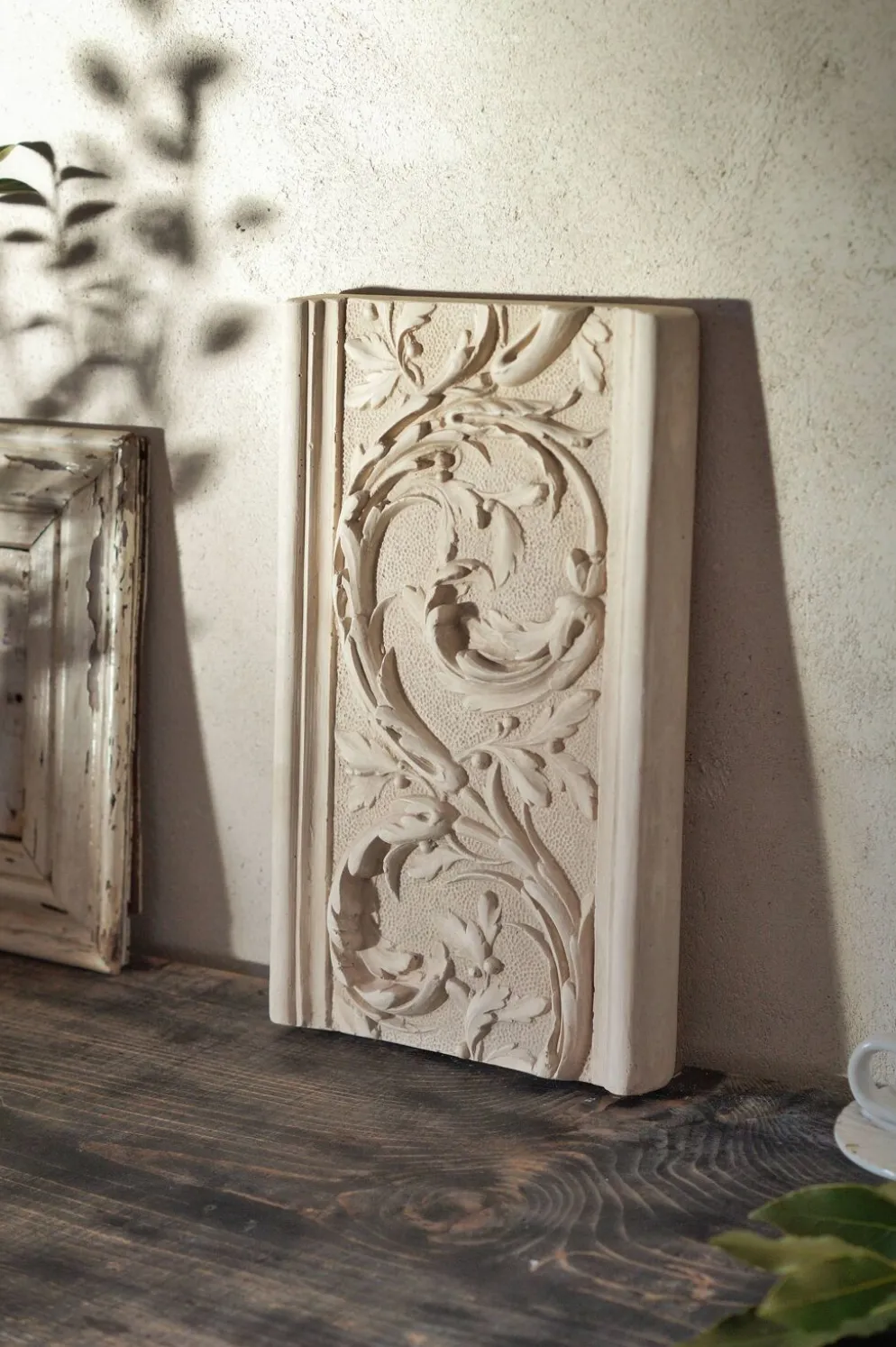 Bas relief selon un modèle du XIXème s.