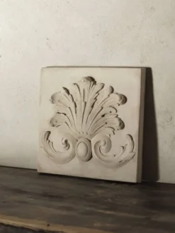Bas relief selon un modèle du XVIIème s.