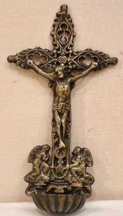 Bénitier en bronze d'époque fin XIXe