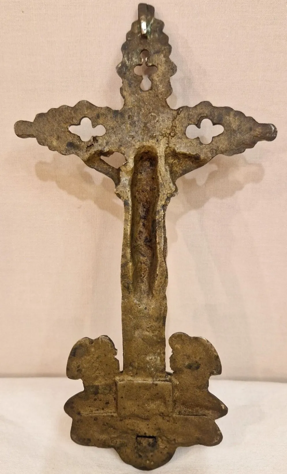 Bénitier en bronze d'époque fin XIXe