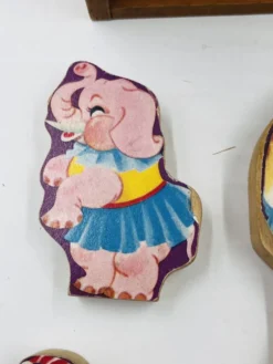 Boite de jeu en bois pour enfants