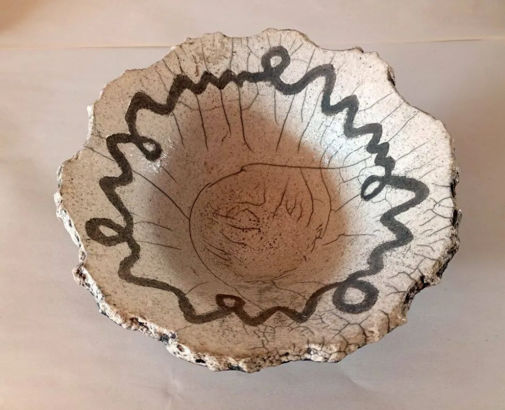 Bol en céramique Raku portugais contemporain - Poterie de studio brutaliste