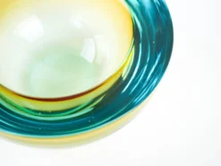 Bol en verre, verre de Murano, années 1970, fabriqué en Italie