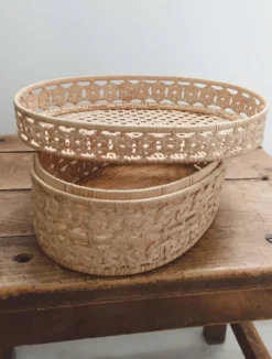 Boîte, coffret en rotin tressé vintage