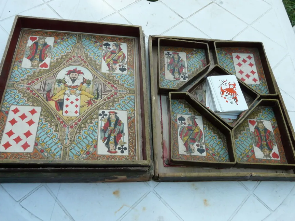 Boîte de jeu nain jaune atlas vintage 1920 avec pions
