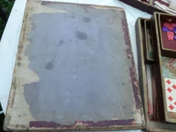 Boîte de jeu nain jaune atlas vintage 1920 avec pions