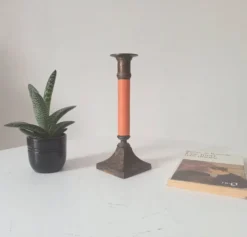 Bougeoir vintage en laiton massif doré et bois orangé