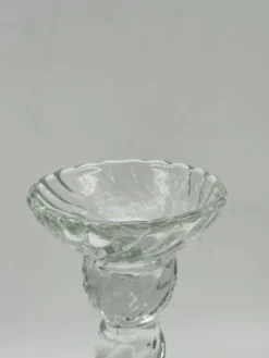 Bougeoir vintage en verre pressé torsadé