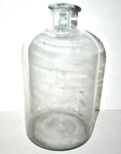 Bouteille d'apothicaire - bonbonne ancienne en verre soufflé bleuté Pharmacie