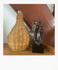 Bouteille habillée d’osier