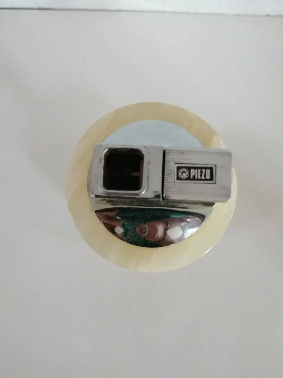 Briquet de table piezo onyx et métal doré, kogen 1970-1980