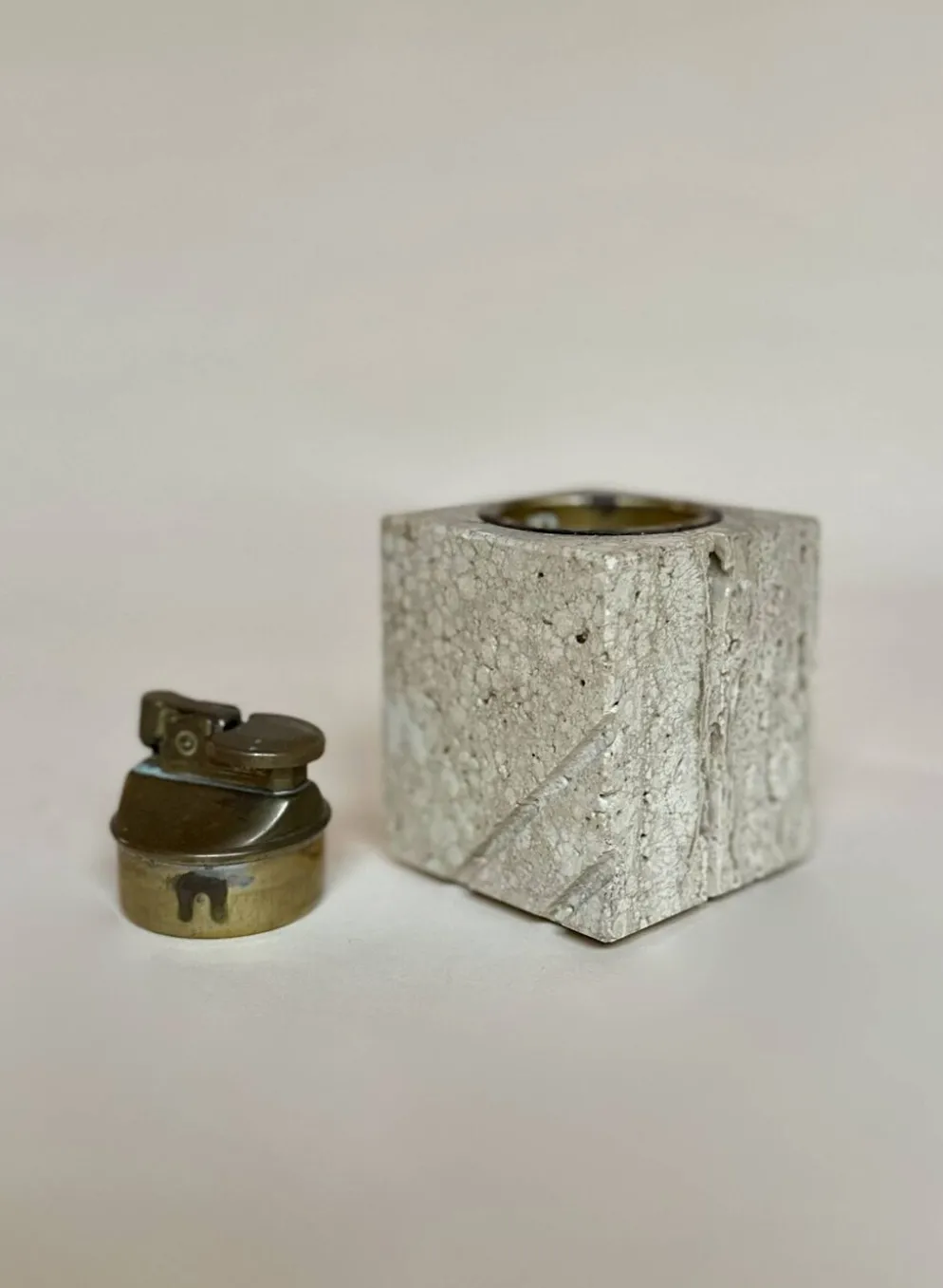 Briquet en travertin Cerri Nestore