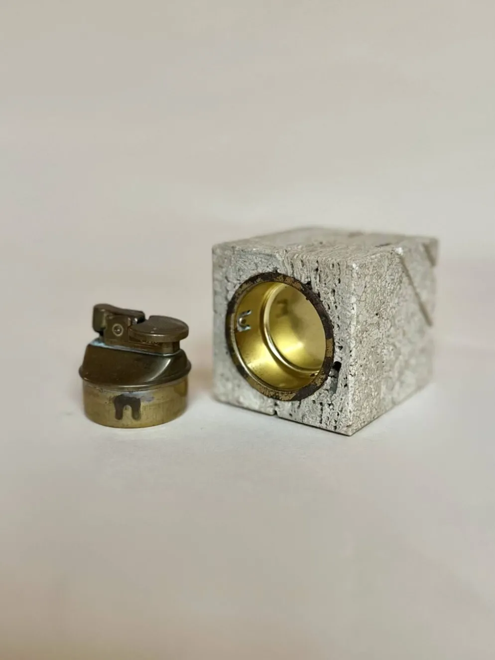 Briquet en travertin Cerri Nestore