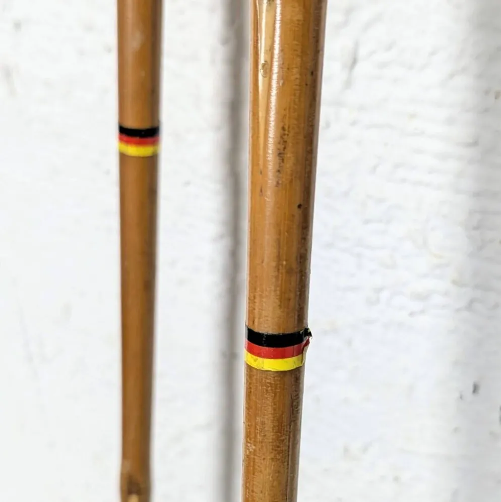 Bâtons de ski en bois