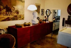 Buste art deco en platre plein d'un jeune homme