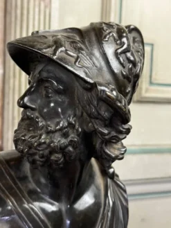 Buste d’Ajax, bronze patine noire sur un socle en marbre noir de Belgique, XIXème siècle