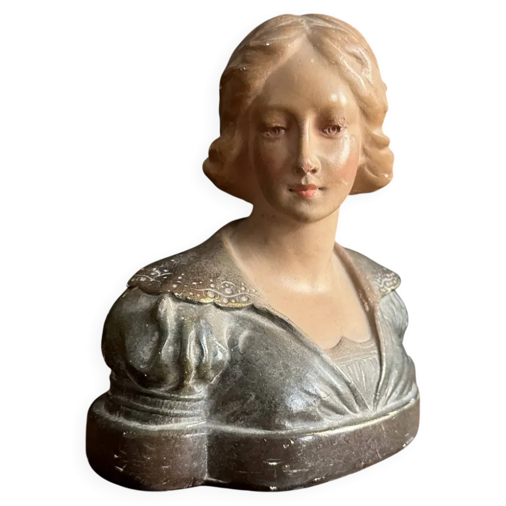 Buste de femme Art nouveau en plâtre polychrome, vers 1900