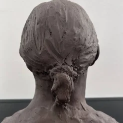 Buste de jeune aborigène