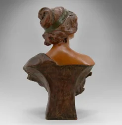 Buste de Judith en terre cuite par Ricardo Aurilli, circa 1900-1910
