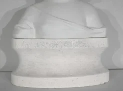 Buste d’enfant en biscuit de limoges – début xxe