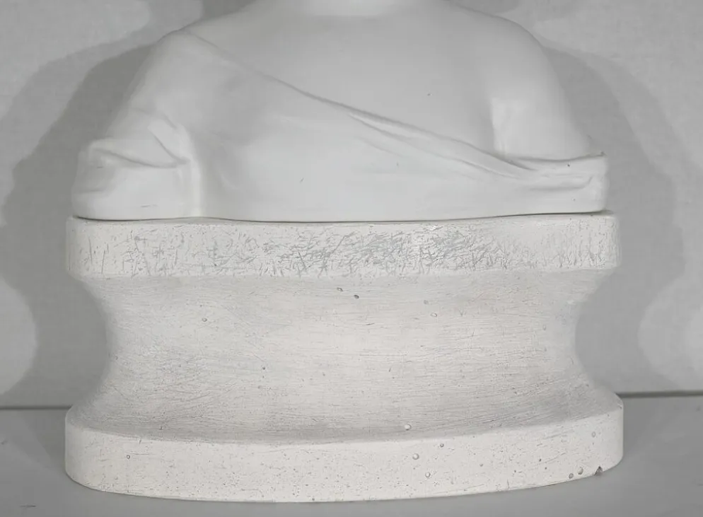 Buste d’enfant en biscuit de limoges – début xxe