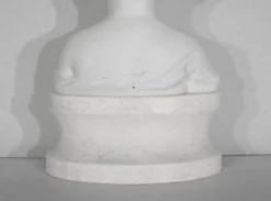 Buste d’enfant en biscuit de limoges – début xxe