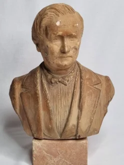 Buste de notable en terre cuite 29 cm, signé Pasquet, 1870, sur socle