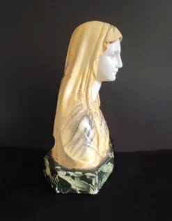 Buste de vierge
