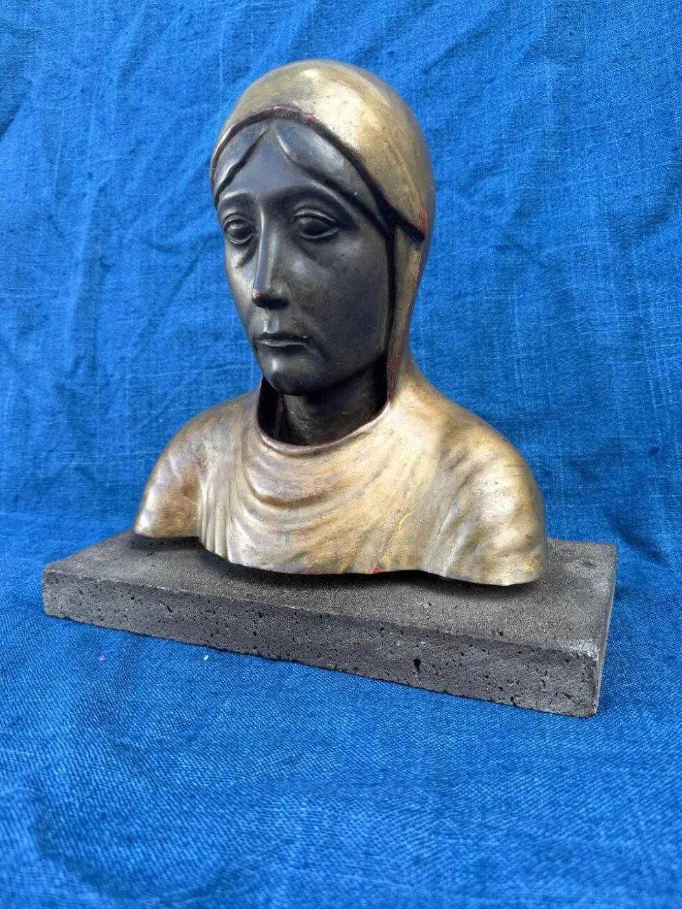Buste de Vierge noire de Marsat, Ateliers de Moulage du Louvre