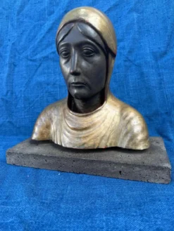 Buste de Vierge noire de Marsat, Ateliers de Moulage du Louvre
