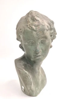 Buste d'Éros - Dieu de l'Amour, en plâtre bronzé, début du 20e siècle.