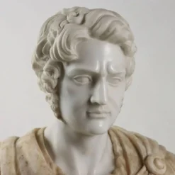 Buste d’un empereur romain en marbre blanc, Italie, XXe siècle