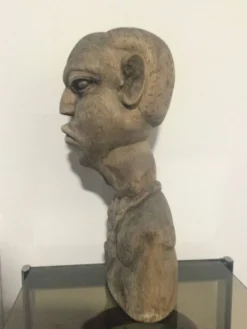 Buste en bois Africain