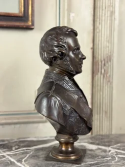 Buste en bronze de l’amiral Hucos, signé Dubray 1854