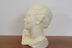Buste en céramique Art Déco en 1938